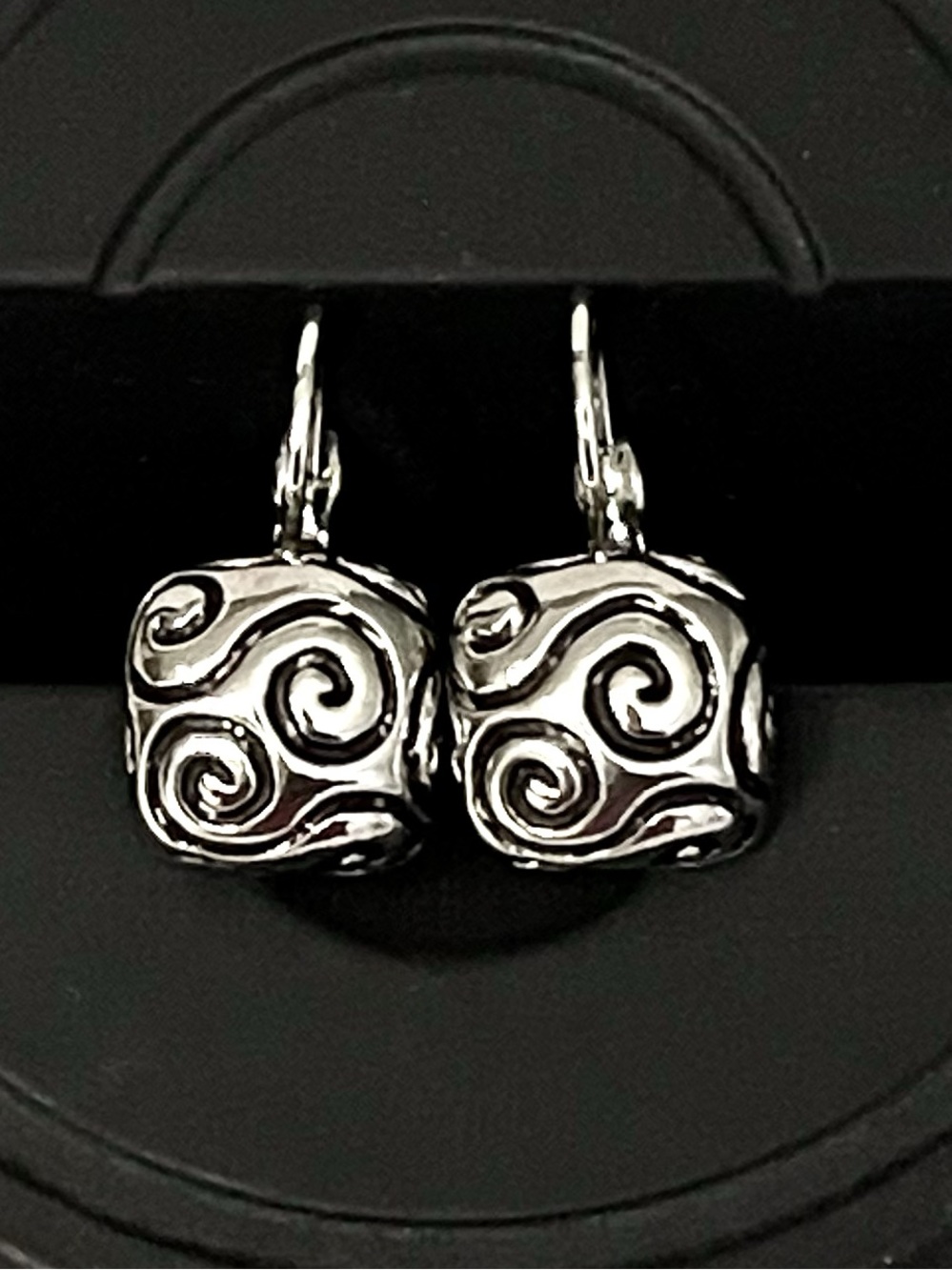 Sterling Silver Filigree Leverback Pierce Earrings